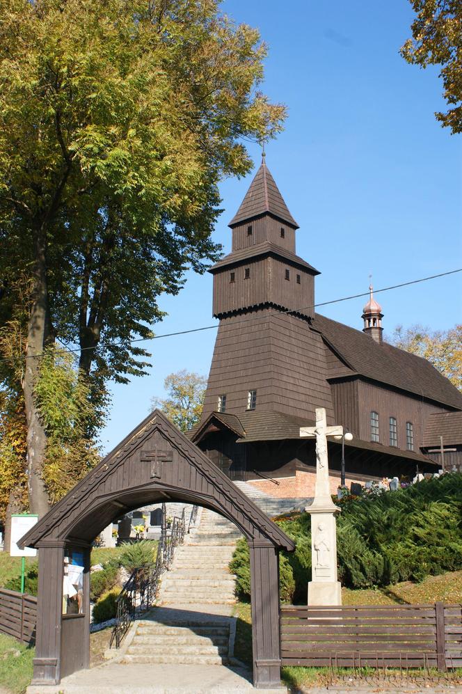 Drewniany kościół pw. św. Katarzyny w Pielgrzymowicach 