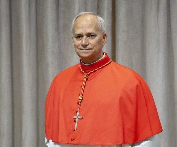 Kardynałowie wybrali. Nowym papieżem został Robert Prevost