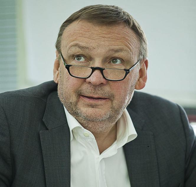 8 lipca  2023 roku Jerzy Grochulski został wybrany jednym z wiceprezesów UIA