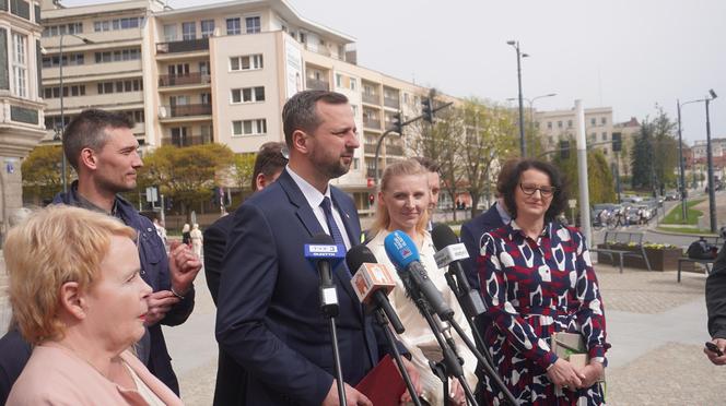 Robert Szewczyk w drugiej turze wyborów na prezydenta Olsztyna. Mamy komentarz!