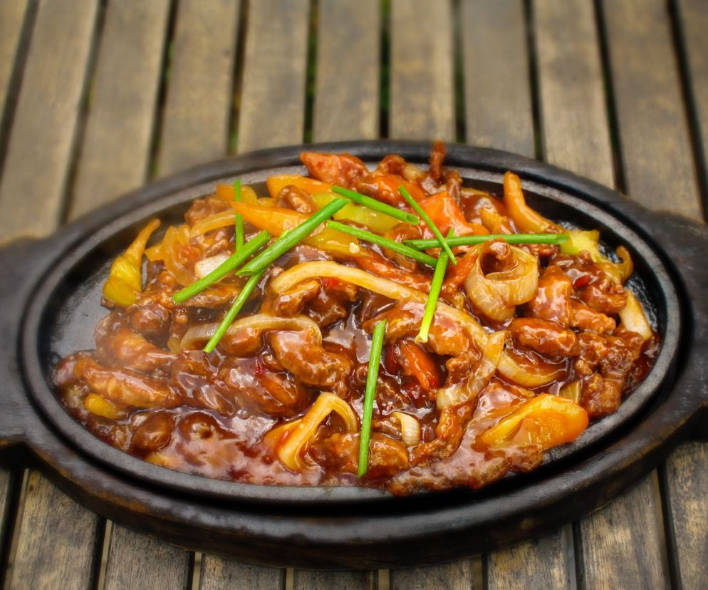 Wołowina po  mongolsku - oryginalne danie za nieduże pieniądze