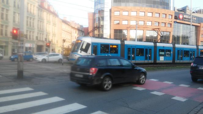 Klimatyzowane tramwaje Skody spotkasz częściej. Będą jeździć na różnych trasach