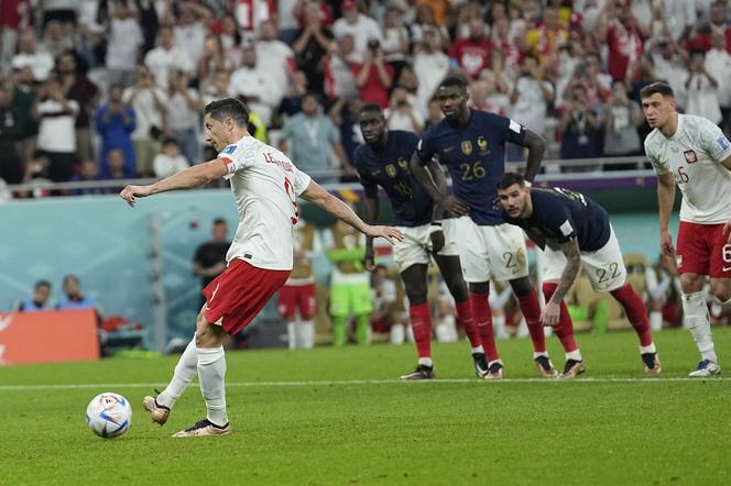 Robert Lewandowski zgarnął nagrodę Golden Foot 2022