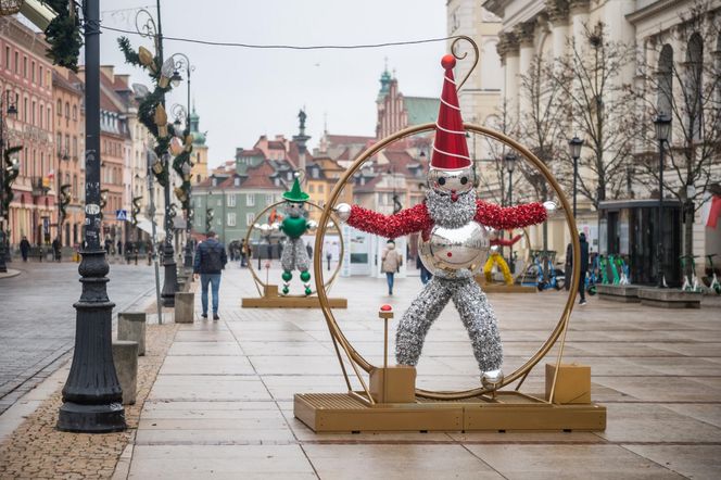 Zima zbliża się wielkimi krokami. Warszawa przygotowuje się na białe święta. „Na początku grudnia”