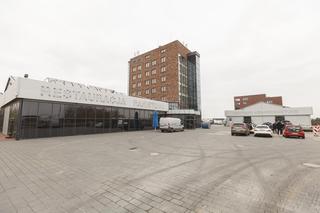 Wrocław: Kończy się pierwszy etap budowy szpitala tymczasowego przy ul. Rakietowej [WIDEO]