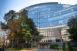 Warszawski biurowiec Nowy Saski Crescent