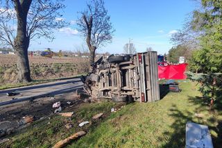 Tragiczny wypadek w Śmiglu. Nie żyje kierowca busa