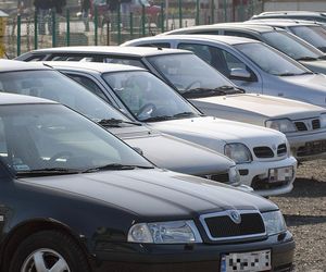 Używane auta: 8/10 z wadami! Jak sprawdzić auto?