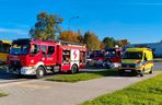Karambol z udziałem autobusu miejskiego na skrzyżowaniu Popiełuszki i Maratońskiej w Łodzi. Są ranni