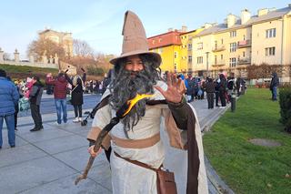 Parada Św. Mikołaja w Rzeszowie. Tłumy dzieci na spotkaniu ze Świętym na Rynku