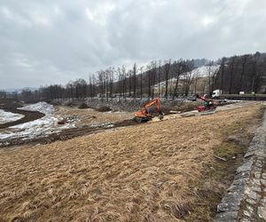 Stronie Śląskie - zabezpieczenie przeciwpowodziowe i naprawa uszkodzej tamy na potoku Morawka