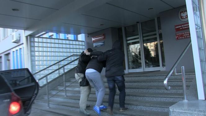 Policja zatrzymała cztery osoby w związku z zabójstwem 18-letniego Miłosza [ZDJĘCIA, WIDEO, AUDIO]