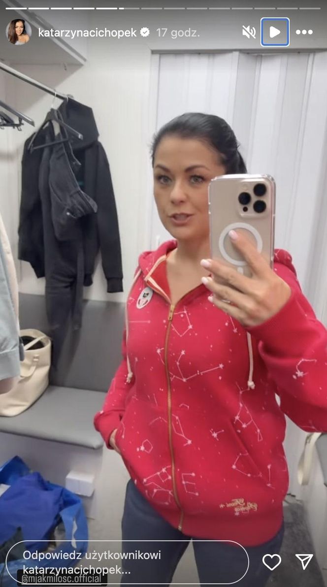 M jak miłość po wakacjach. Kinga (Katarzyna Cichopek) na planie