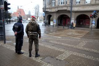 Policja patroluje Bydgoszcz wspólnie z Żandarmerią Wojskową