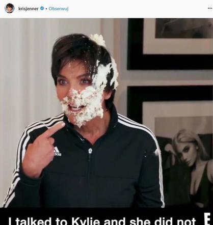 Kris Jenner dostała tortem