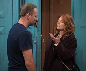 Pierwsza miłość, odcinek 4047: Teresa (Ewa Skibińska), psychol Mateusz (Lesław Żurek)