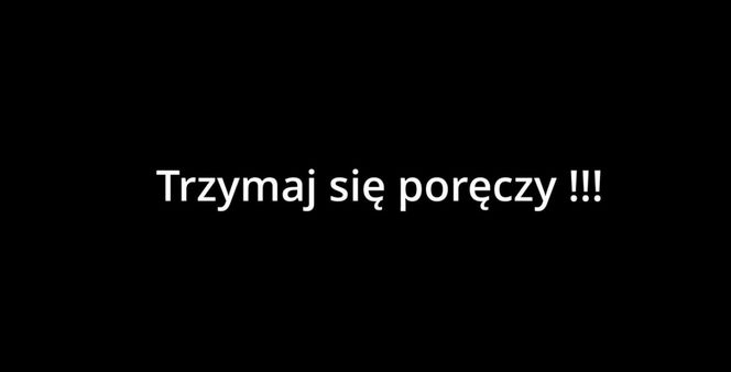 Szokujące sceny z tramwaju w Warszawie. Opublikowano właśnie nagranie. „Trzymaj się mocno”