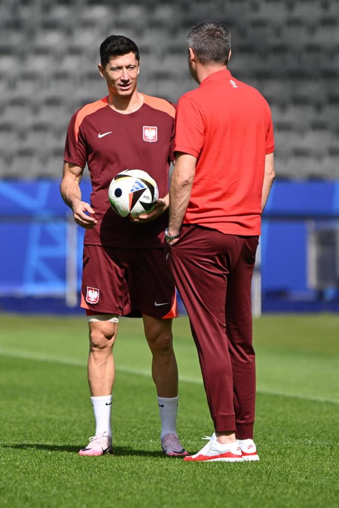 Ostatni trening reprezentacji Polski przed meczem z Austrią. Na stadionie Lewandowski i Dawidowicz 