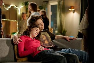 Na Wspólnej odc. 3846: Radek (Jakub Mielczarek), Amelia (Klementyna Karnkowska)