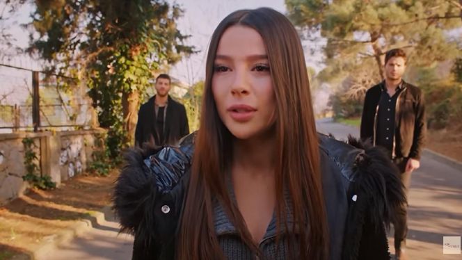 Miłość i nadzieja ostatni odcinek. Ege, Cihan, Zeynep