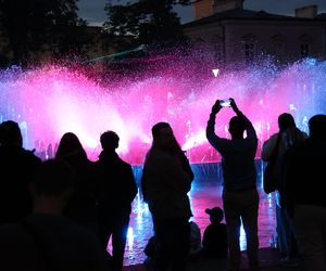 Nowy pokaz na fontannie multimedialnej na pl. Litewskim w Lublinie – „Legenda”