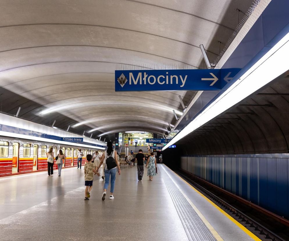 I linia metra w Warszawie – stacja M1 Kabaty