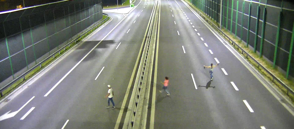 Jak zachowują się piesi na Drogowej Trasie Średnicowej?