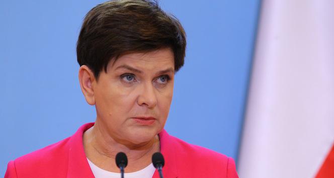 DYMISJA Antoniego Macierewicza? Szydło rozmawia z Dudą 