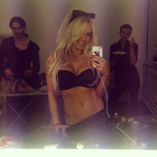 Doda wprost kipi seksem