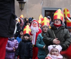 Ulicami Lublina przeszedł Orszak św. Mikołaja