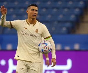 Obrzydliwy gest Cristiano Ronaldo. Chwycił się za penisa i zrobił to w kierunku kibiców. Chcą jego deportacji
