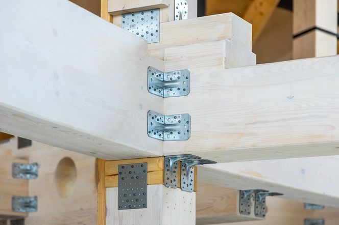 Polska stacja antarktyczna budowane jest w technologii prefabrykacji - w takiej samej można wybudować zwykły domrykatów drewnianych,
