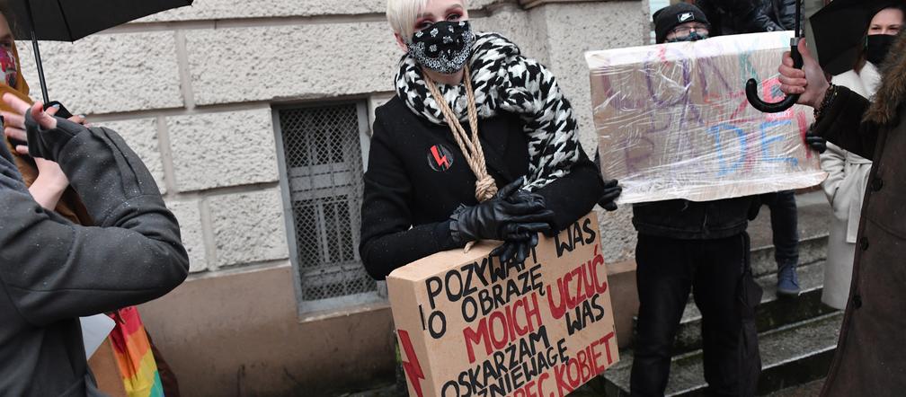 Szczecin: Przesłuchanie organizatorki strajku kobiet