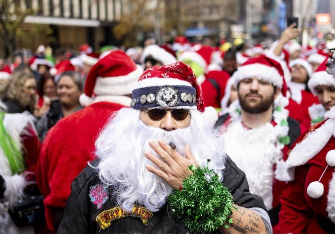 SantaCon w Nowym Jorku. Tysiące Mikołajów na ulicach miasta