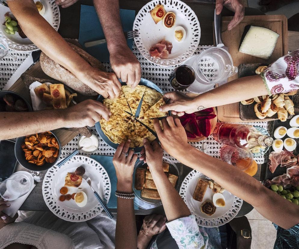 Uważaj na ukryte źródła tłuszczów i cukru. Mogą zrujnować twoją dietę