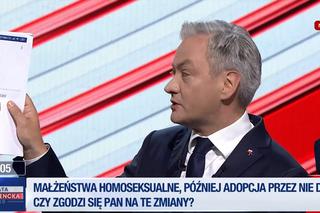 Debata TVP. SZOKUJĄCE słowa Biedronia o zarobku pielęgniarki. KWOTA powala!