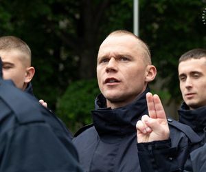 Policjantki i policjanci złożyli ślubowanie. 126 funkcjonariuszy zasiliło śląski garnizon