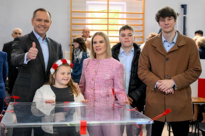 Katarzyna Warnke broni córkę Nawrockiego. Dodała emocjonalny wpis!