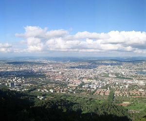 Widok na Zurych ze wzgórza Utliberg