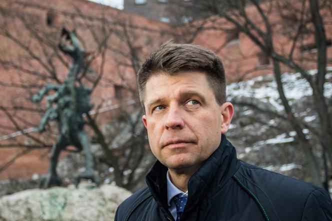 Petru: Czy to był lobbing?