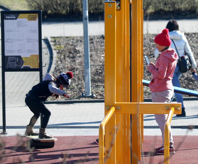 Agnieszka Pomaska. Balansuje na PLATFORMIE