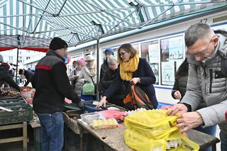 Pani Marszałek zrobiła świąteczne zakupy.