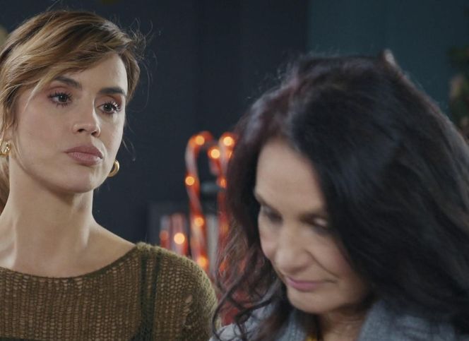 M jak miłość, odcinek 1859: Aleksandra (Małgorzata Pieczyńska), Kama (Michalina Sosna)