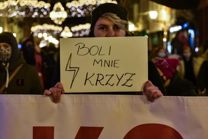 Strajk kobiet w Toruniu - 27-28.01.2021 - zdjęcia z protestów