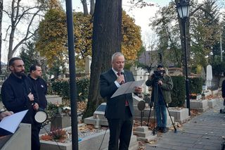 Zapłonęły znicze i złożono hołd walczącym o niepodległość. Zainaugurowano cykl obchodów Święta Tarnów - Pierwsze Niepodległe 