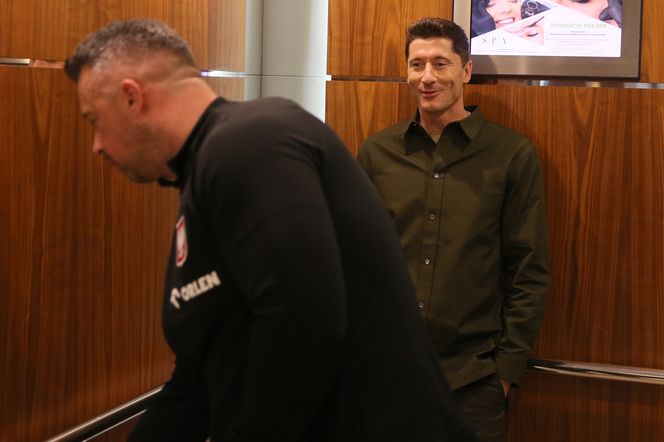 Reprezentacja Polski w piłce nożnej rozpoczyna zgrupowanie, piłkarze przylecieli do Polski
