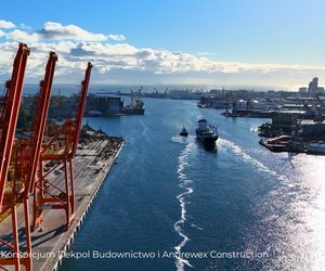 Polscy inżynierowie i moduły stacji antarktycznej już na Wyspie Króla Jerzego