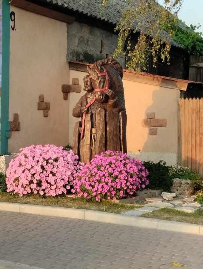 Wieś Brzózki znajduje się ok. 30 km od Bydgoszczy