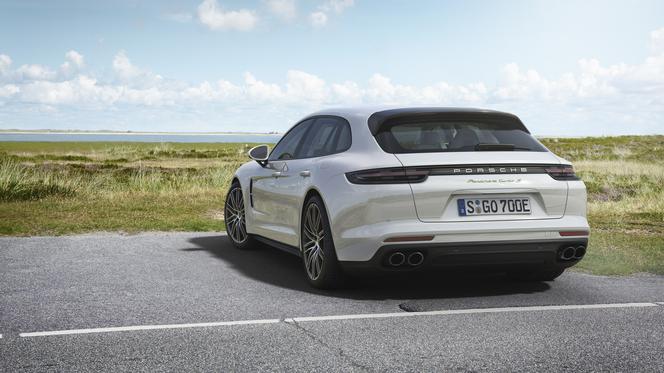 Porsche Panamera Turbo S E-Hybrid Sport Turismo