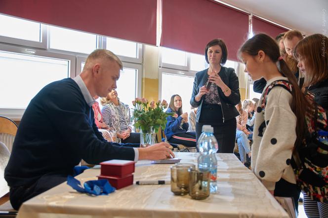 Paweł Zagumny w Lublinie. Uczniowie SP 27 trenowali z mistrzem świata